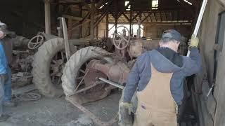 Moving Tractors That Sat For Decades! The McMath Estate Collection Auction - Aumann Vintage Power