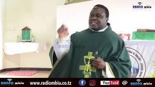 Padre Kamugisha: Fanya kitu/ Mwanamke pigania ndoa yako/ Wekeza katika ndoa itakula kwako