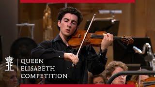 Shostakovich Violin Concerto n. 1 op. 77 | Sergey Khachatryan - Queen Elisabeth Competition 2005