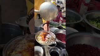 大集美食：5元油爆小河虾#民间传统美食 #舌尖上的味道 #街边小吃 #舌尖美味