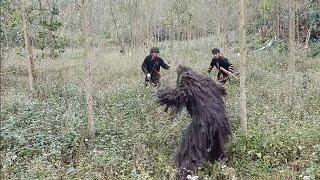Two hunters first encounter a long-haired humanoid animal