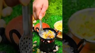 Mini Pyaj ke Pakode in Tiny Kitchen | Mini Cooking #shorts