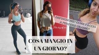 COSA MANGIO IN UN GIORNO PER DIMAGRIRE? | Allenamento, cardio, integrazione