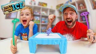 Father VS Son PLAY DON'T BREAK THE ICE! (Hammer Battle!)