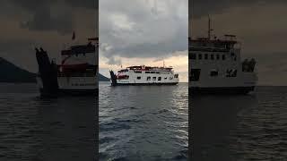 Ferry penyeberangan Ternate-Tidore dikala senja #ternate #malukuutara