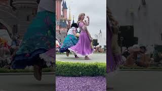 Gori Da Dance in Paris
