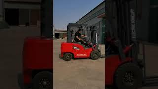 FORKLIFT MACHINES MANUFACTURED IN OUR FACTORY, SHANGHAI HONGGANG MACHINERY MANUFACTURING COMPANY