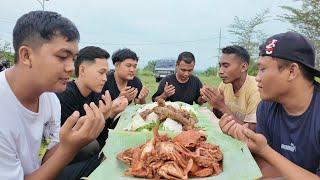 MENJEMPUT KOLESTEROL ! - MUKBANG KEPITING LAUT EXTRA KEPALA BEBEK & AYAM ! ️️