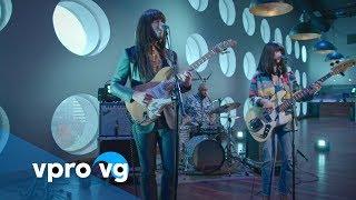 Khruangbin - Friday Morning (live @TivoliVredenburg Utrecht)