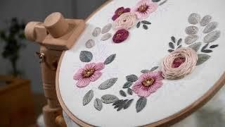 "Wild rose" flower wreath embroidery pattern