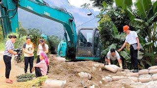 The young engineer instructed the workers while the single mother picked wild fruits to sell.