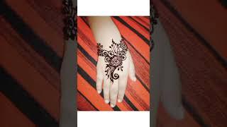 Baby hand design  // quick and simple mehndi design