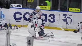 Ivan Kulbakov №35 warming up before the match with SKA Sankt-Petersburg