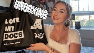 I WENT TO THE DOC MARTENS SHOP! Unboxing My Brown Crazy Horse 1460 Doc Martens