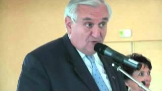 LIONS CLUBS FRANCE Jean Pierre RAFFARIN à la 60e Convention Nationale à POITIERS 27 MAI 2011.avi