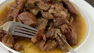 I cook meat like this once and change side dishes all week. The meat melts in the mouth. Stewed beef