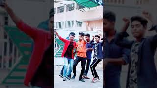 Tiktok funny dance in_tem07