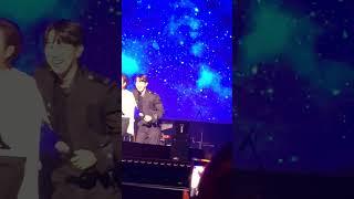 #무대마치고 쉬다 팬서비스 호출된 우리가수님 하는말씀