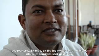 Web documentaire Inde: ITW Dilip Mathur réceptionniste