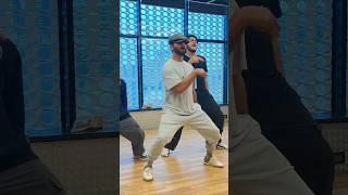 ELECTRIFYING ️‍ #shahidkapoor's rehearsal for #devaa song #shorts