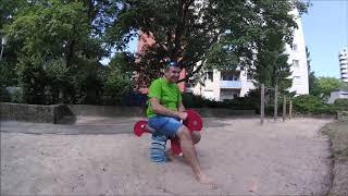Artamonoff Life впал в детство. Лошадка не по размеру.