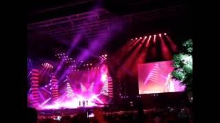 Celine Dion - Loved Me Back To Life (Preview) 27/7/2013