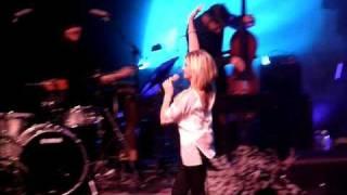 Olivia Newton-John waves 'goodbye' at the Grace and Gratitude Concert West Chester 27th March 2010