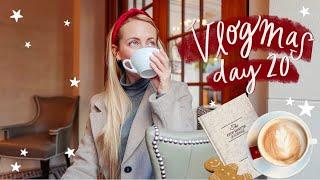 Journaling & Reading in a Cozy Café & Sunshine w/ RoO ️| VLOGMAS DAY 20