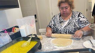 Making half-moon pie with aunty. #SecretRecipe