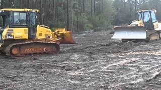 Komatsu 39px vs Cat D5 LGP