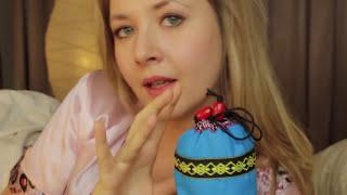 ASMRFalling asleep in my embrace: scalp and ear's massage, blowing into ears