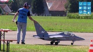 YAK-130 PAVEL LAPSHOV TEAM RUSSIA RC TURBINE JET 2ND COMPETITION FLIGHT (13,5KG) JET WM 2015