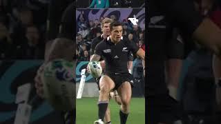 Sonny Bill Williams was famed for his supreme rugby ball handling skills #rugby