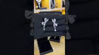 Omnia Sara Bow Earrings in 92.5 Silver