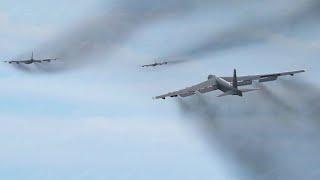 Massive Amount of Super Smoky US B-52 Takeoff at Full Throttle