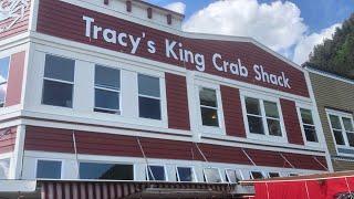 Vacation in Juneau,Alaska -Restaurant Review-Tracy’s King Crab Shack