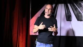 Como a Música Cria Pontes | Danilo Souza | TEDxBlumenauSalon