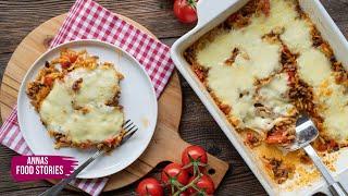 Kritharaki minced meat casserole with mozzarella cheese - simple and quick lunch recipe