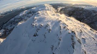 Helion 10 at Hardanger's  mountains in norway in very strong winds