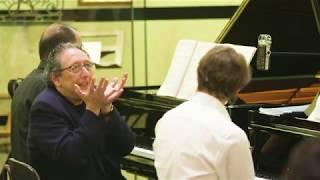 Jean-Marc Luisada teaches Julian Trevelyan Mozart Piano Concerto No. 24, KV 491, c-minor.