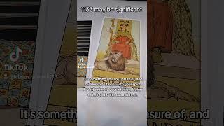 Before you hit the alert, pay attention to the red flags #tarot