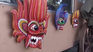 Vendors of the Kandy Viewpoint