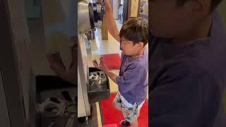 ソフトクリームのプロ。#shorts #しょうやん男三兄弟