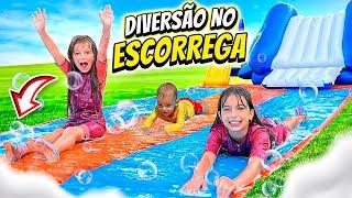 SUPER Parque Aquático em CASA - Inventamos uma Brincadeira