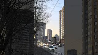 Вечерний Екатеринбург: Улица Белинского, 25.03.2025
