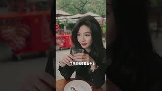 现在老头乐这么离谱的嘛？ 不止造豪车，连房车都有了 但为啥不能开上路啊？！#老头乐 #房车 #万万没想到