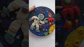 Поделка ко Дню Космонавтики #поделки #космос #космонавт #пластилин #поделка