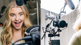 INCREDIBLE YouTube Studio Setup on ONE STAND (For Small Spaces)