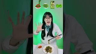 아픈 이모티콘먹방Sick emoticon mukbang #funny #shorts