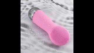 Facial Cleansing Brush Mini Makes a Girl Clean and Beautiful